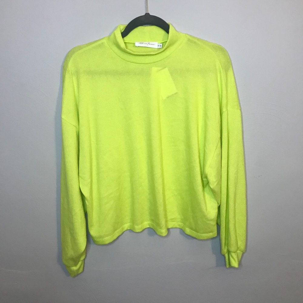 NWT All In Favor Neon Green Mock Neck Sweater Sz M - Picture 6 of 7